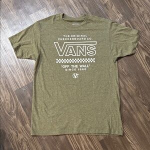 Vans army/olive green tee